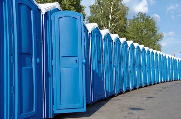 Best Construction site porta potty rental  in Slater, MO